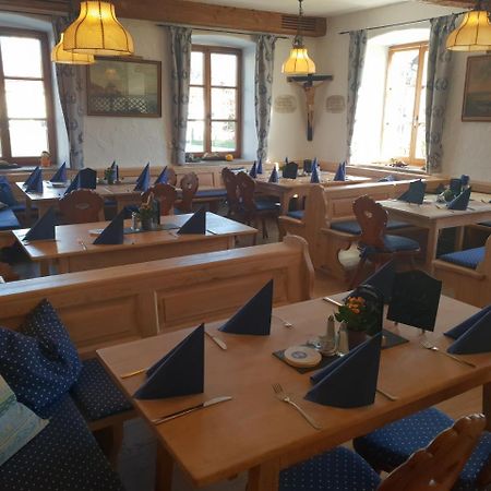 Landgasthof Bock Hotell Gauting Eksteriør bilde
