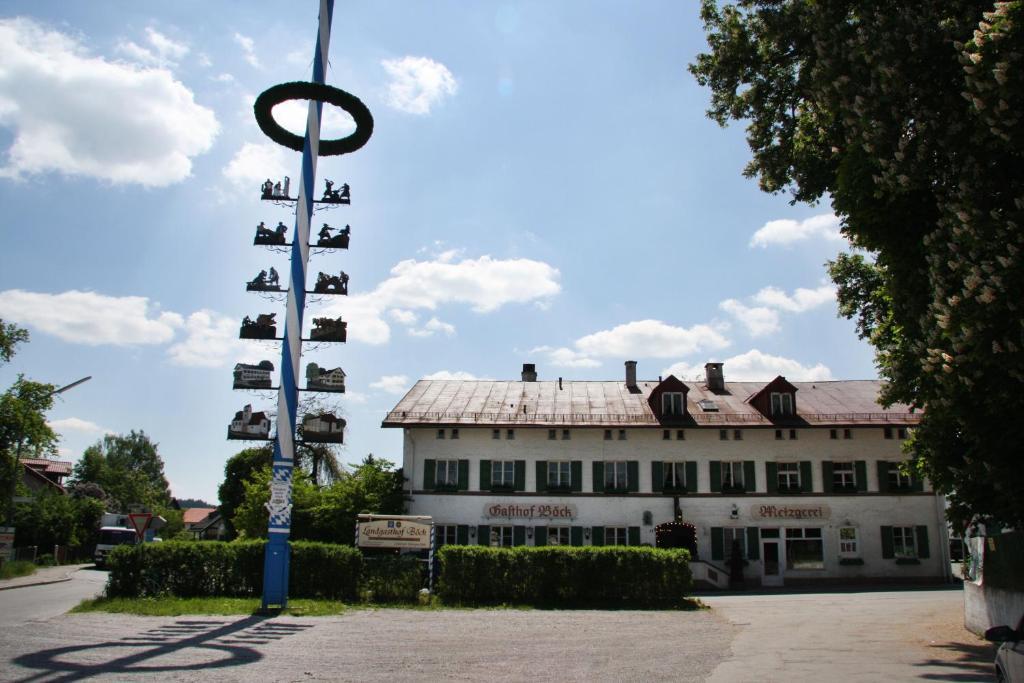 Landgasthof Bock Hotell Gauting Eksteriør bilde